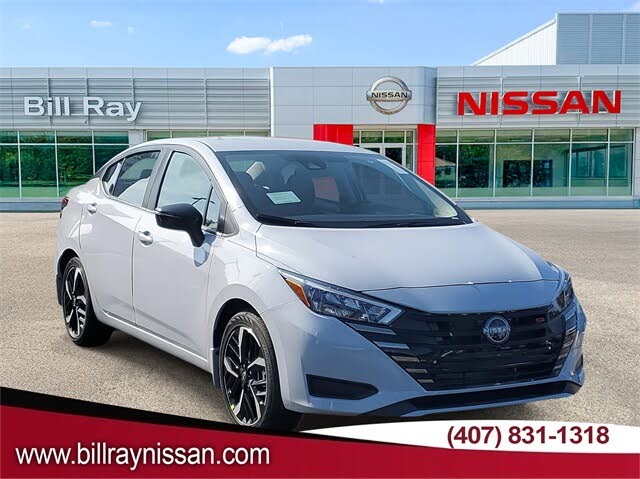 2025 Nissan Versa SR FWD