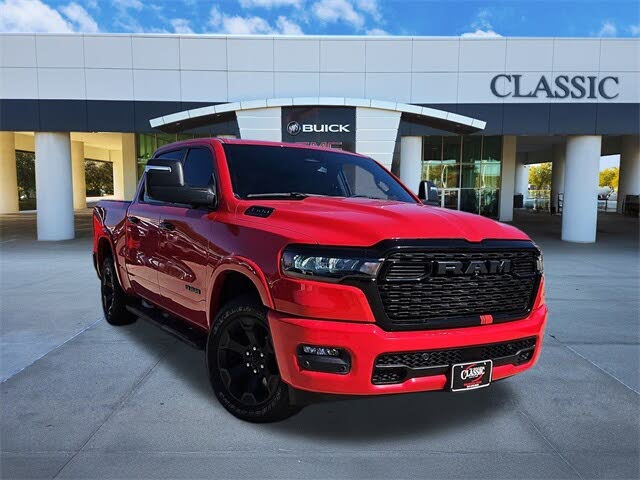2025 RAM 1500 Big Horn Crew Cab 4WD