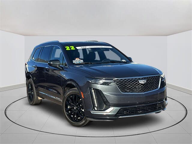 2022 Cadillac XT6 Luxury FWD