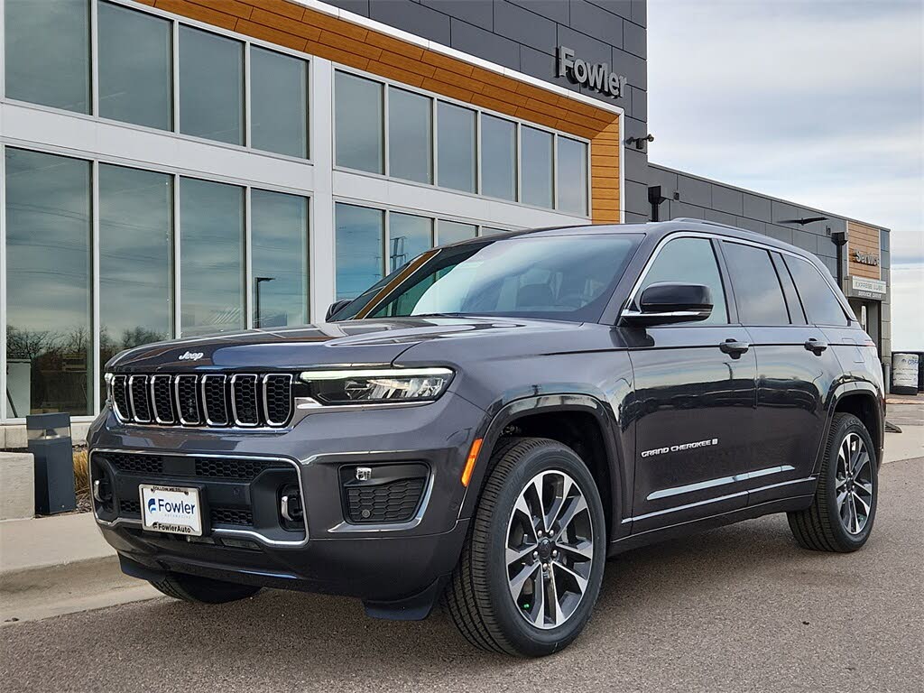 2025 Jeep Grand Cherokee Overland 4WD