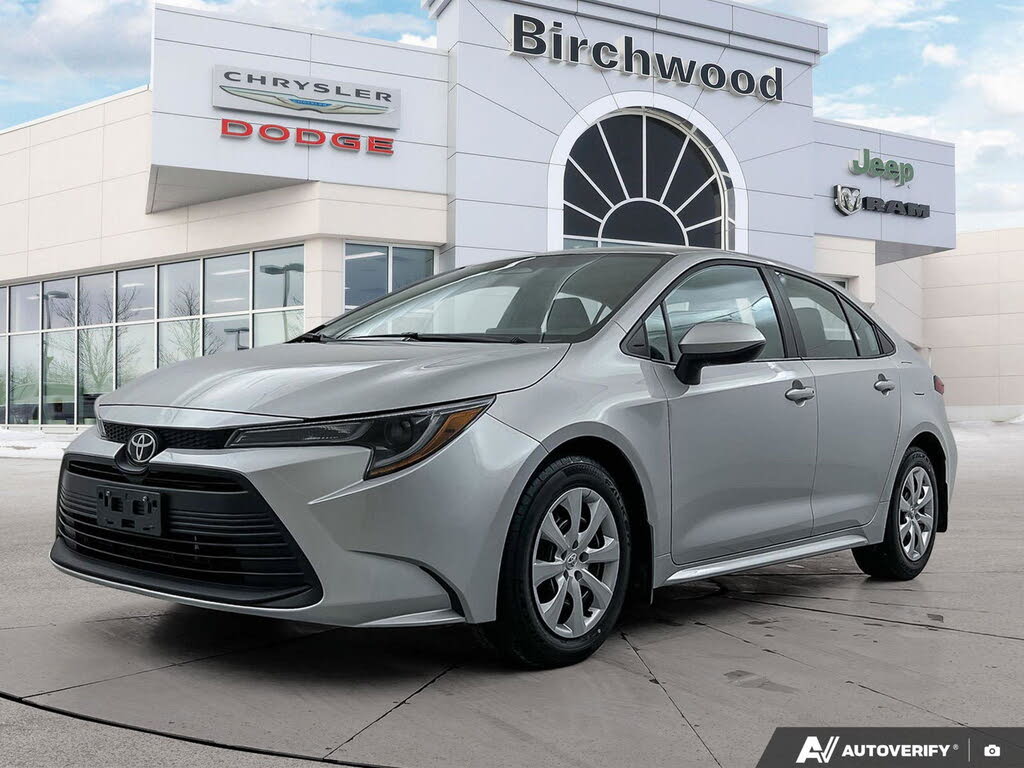 2024 Toyota Corolla LE FWD