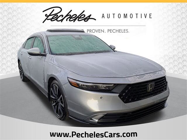 2023 Honda Accord Hybrid Touring FWD