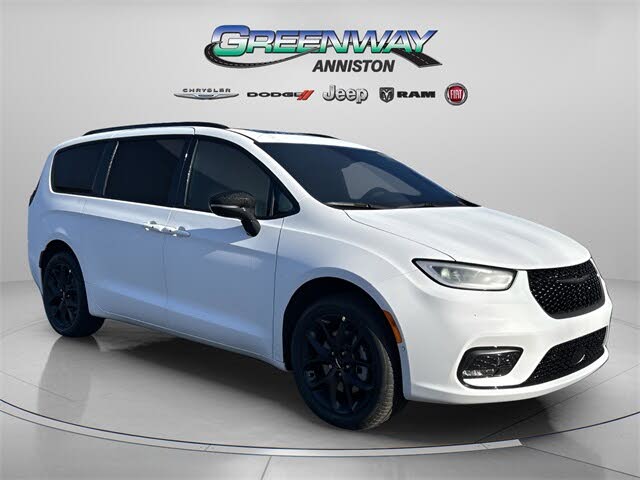 2024 Chrysler Pacifica Touring L AWD