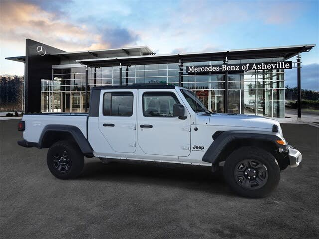 2023 Jeep Gladiator Sport Crew Cab 4WD