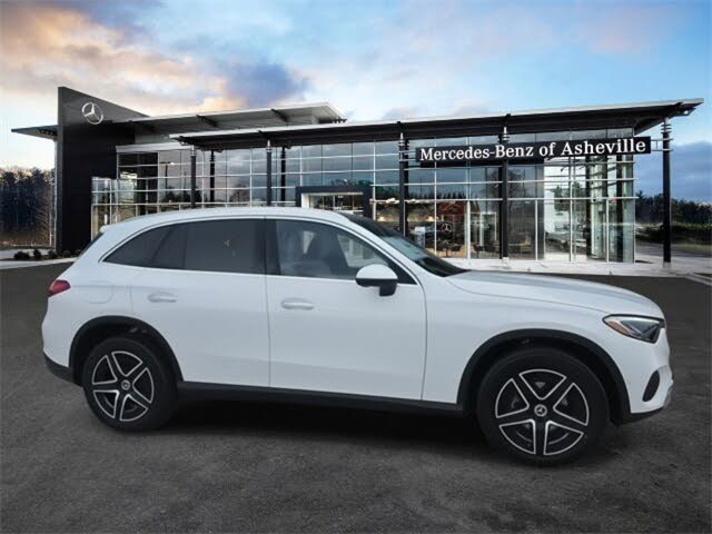 2026 Mercedes-Benz GLC 300 4MATIC