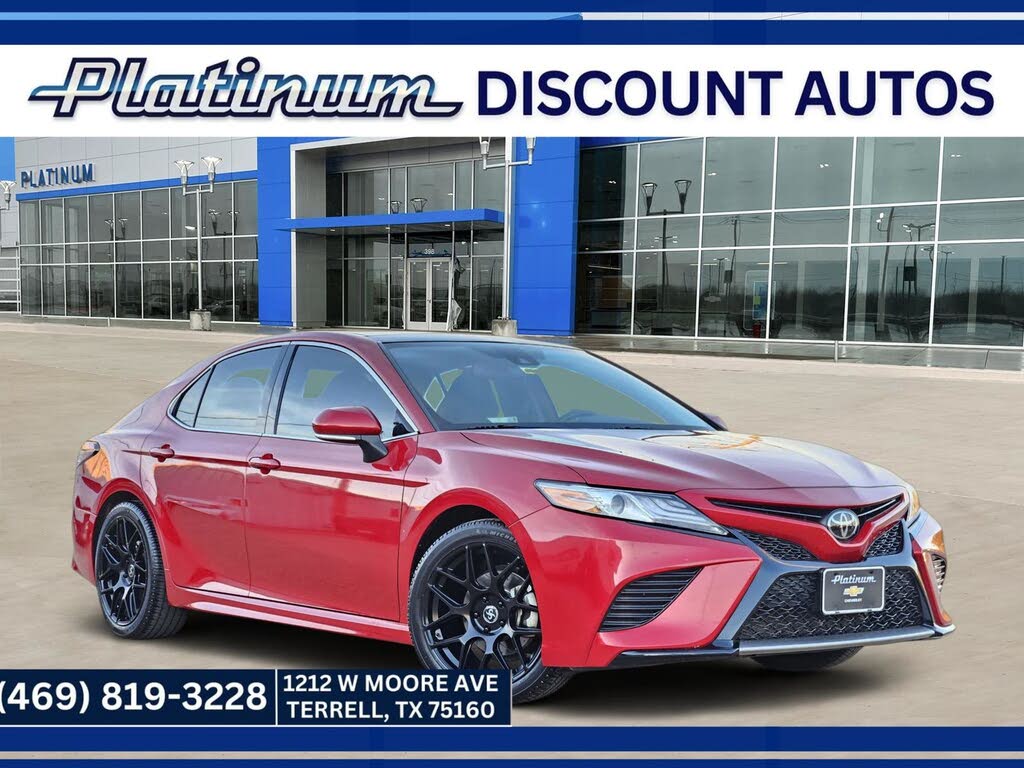 2019 Toyota Camry XSE FWD