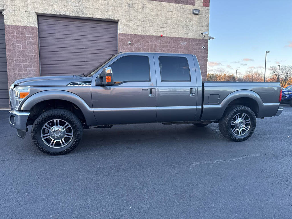2014 Ford F-250 Super Duty Lariat Crew Cab 4WD