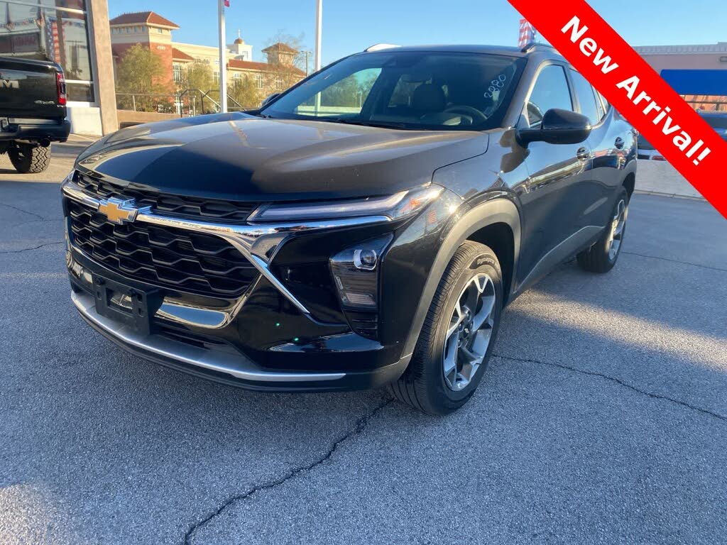 2025 Chevrolet Trax LT FWD