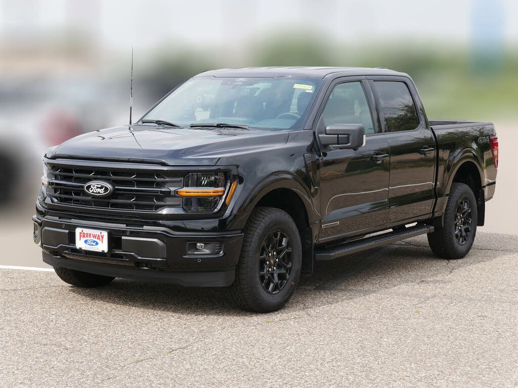 2025 Ford F-150 XLT SuperCrew 4WD