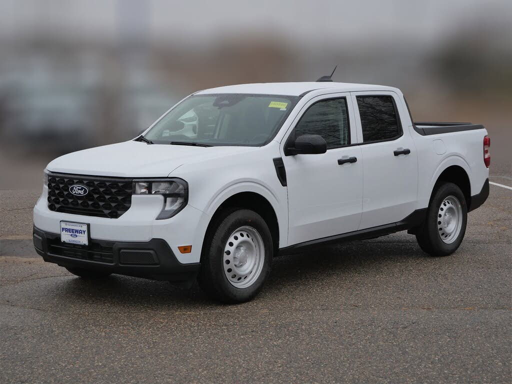 2025 Ford Maverick XL SuperCrew AWD