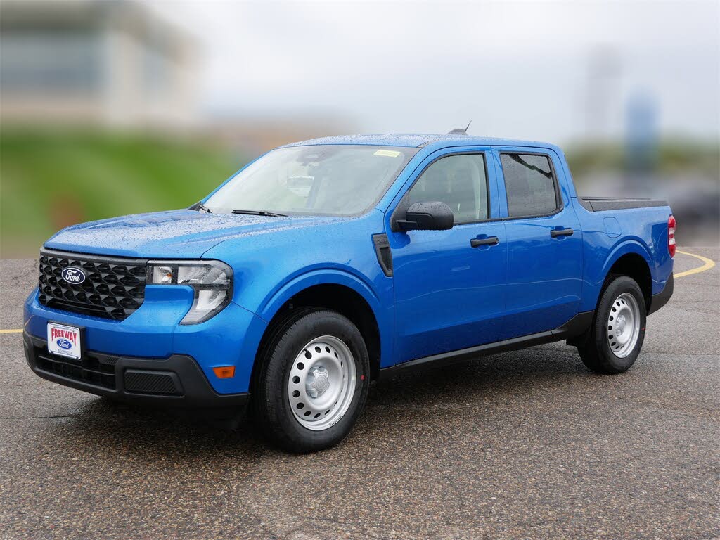 2025 Ford Maverick XL SuperCrew AWD