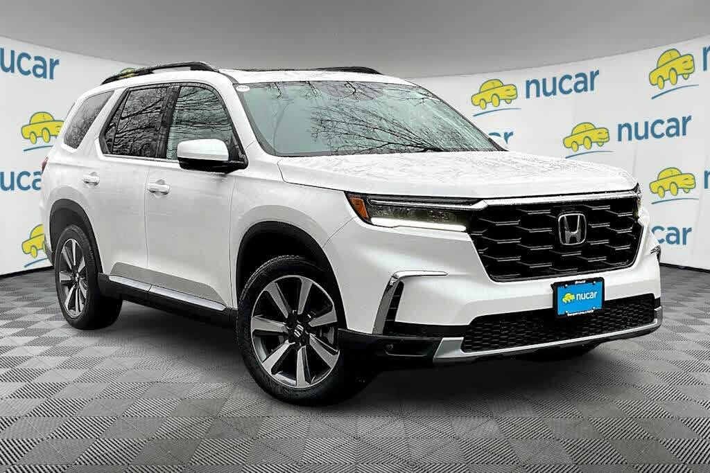 2025 Honda Pilot Touring AWD
