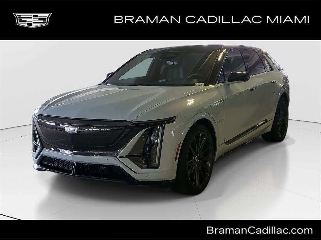 2026 Cadillac LYRIQ-V AWD