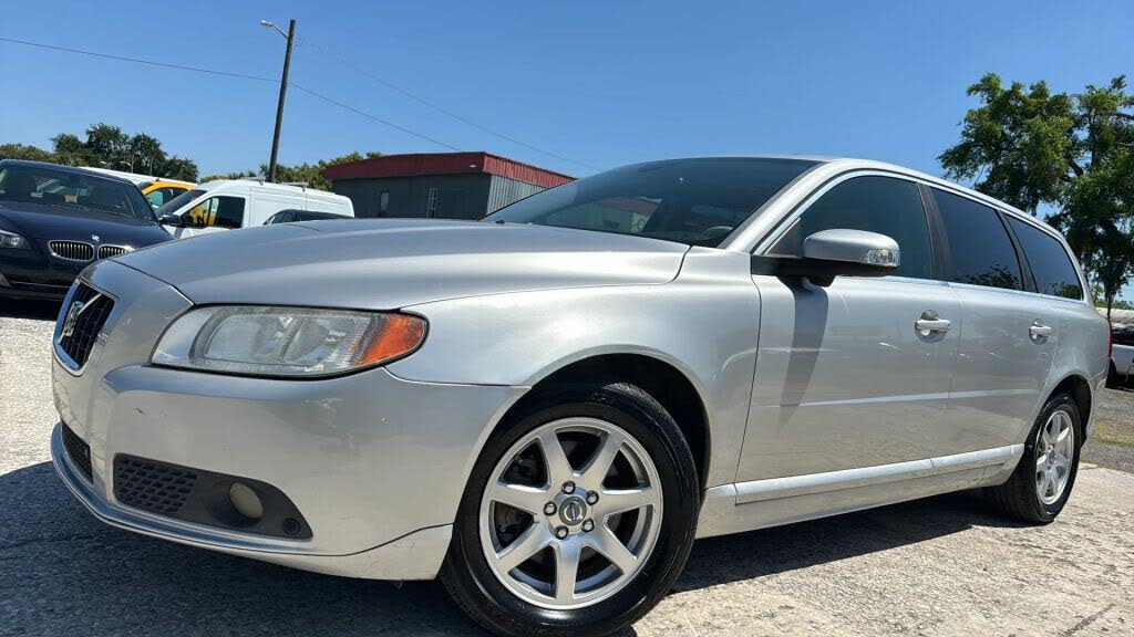 2008 Volvo V70 3.2
