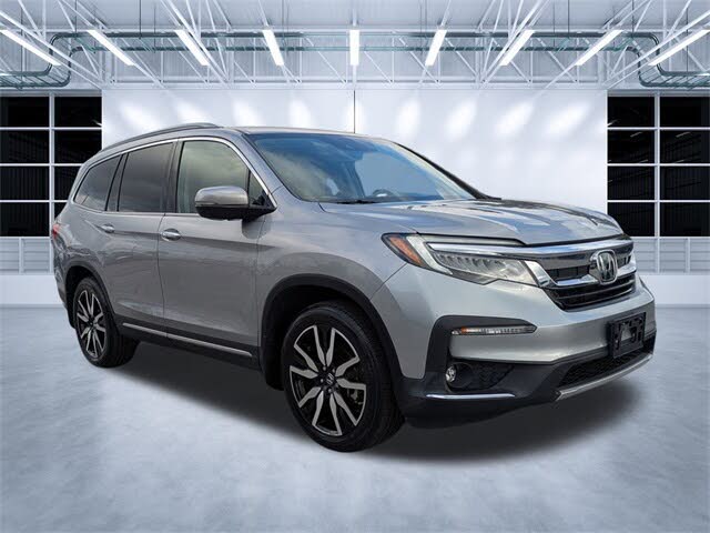 2022 Honda Pilot Touring FWD