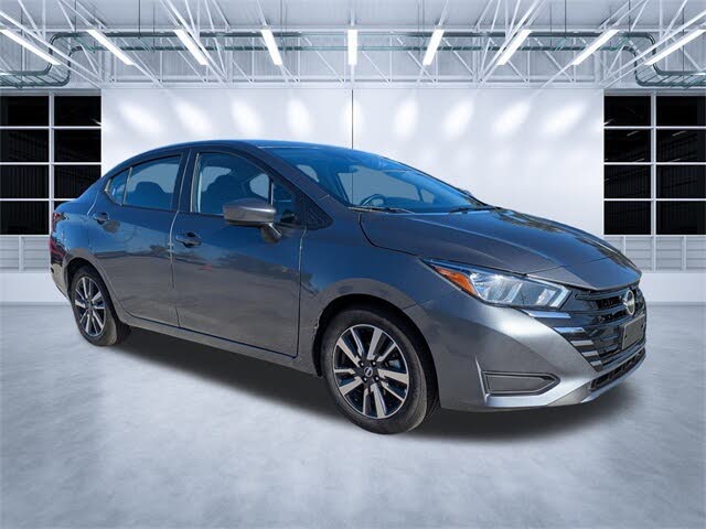 2023 Nissan Versa SV FWD