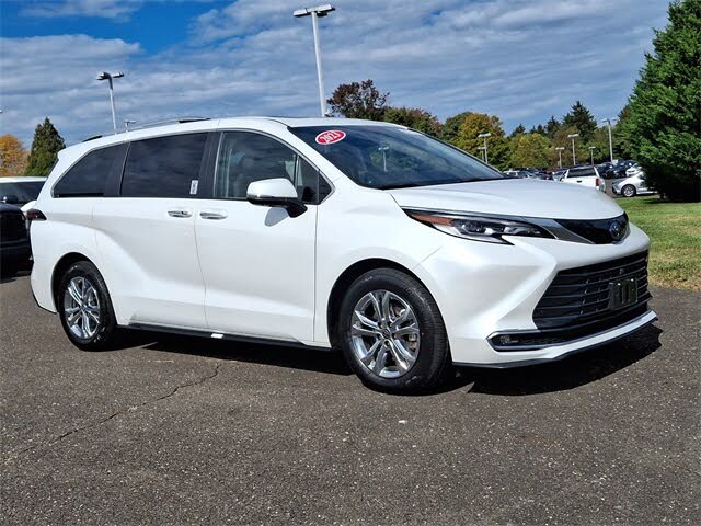 2023 Toyota Sienna Platinum 7-Passenger AWD