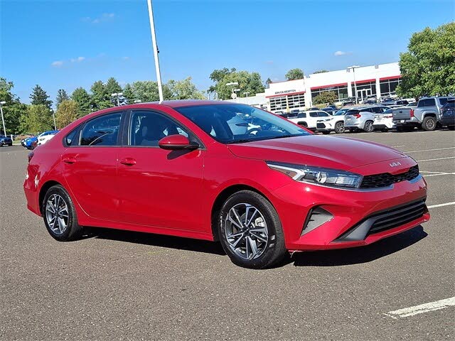 2024 Kia Forte LXS FWD