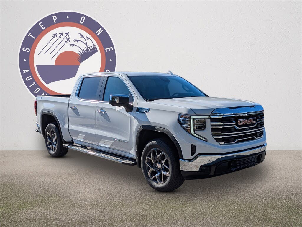 2026 GMC Sierra 1500 SLT Crew Cab 4WD