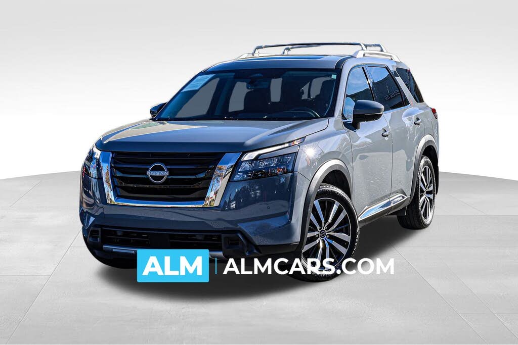 2025 Nissan Pathfinder Platinum FWD