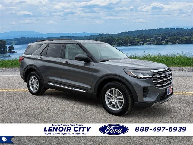 2025 Ford Explorer Active AWD