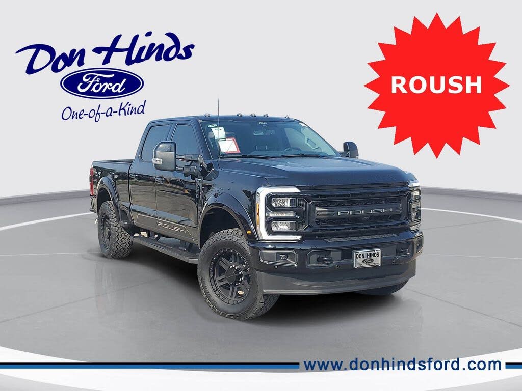 2025 Ford F-250 Super Duty Lariat Crew Cab 4WD