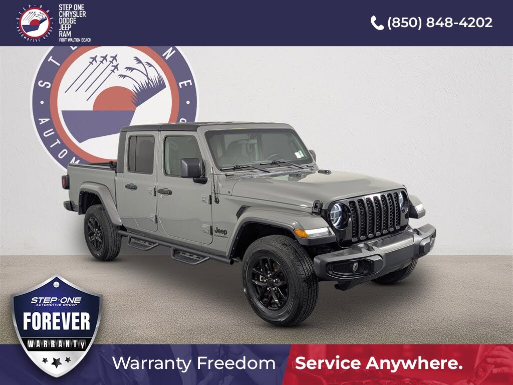2022 Jeep Gladiator Altitude Crew Cab 4WD