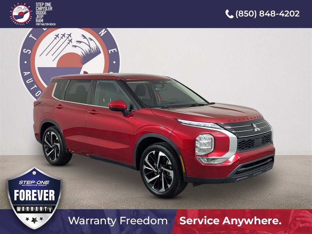 2022 Mitsubishi Outlander ES FWD