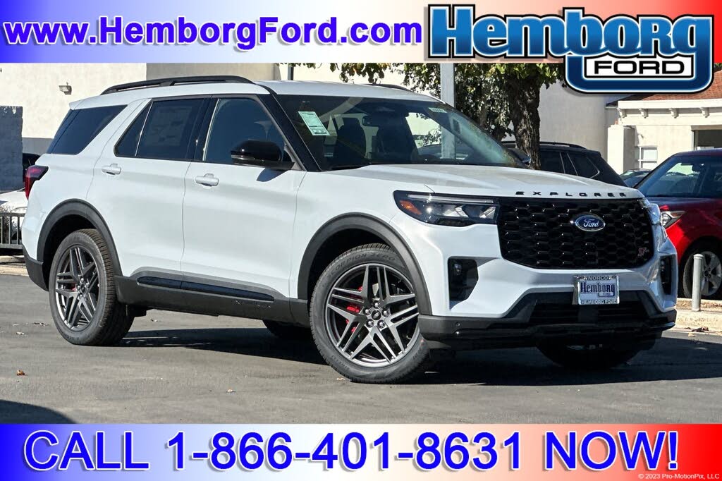 2026 Ford Explorer ST AWD