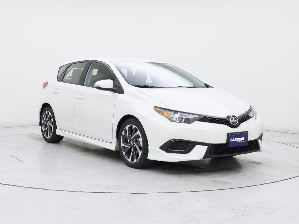 2016 Scion iM Base