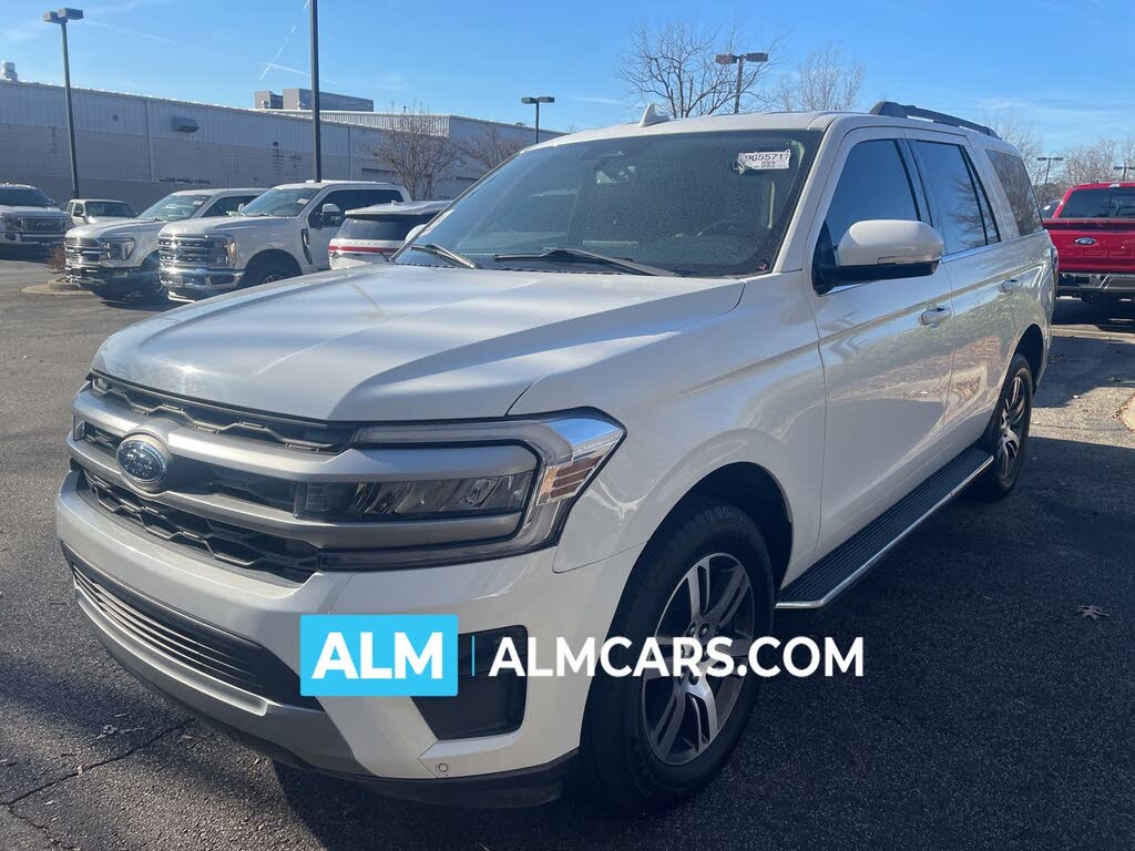 2023 Ford Expedition XLT RWD