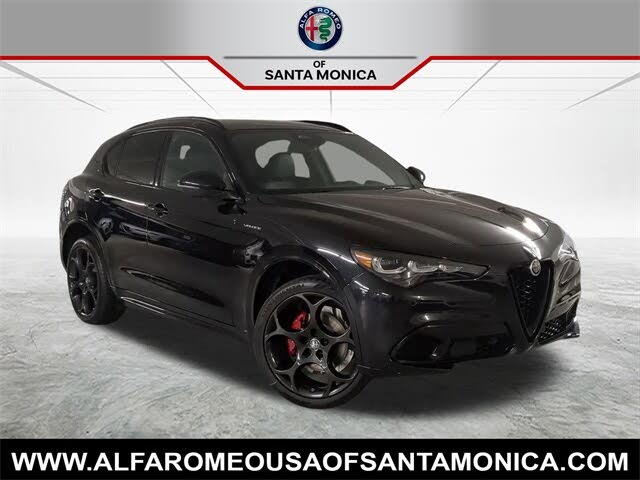 2025 Alfa Romeo Stelvio