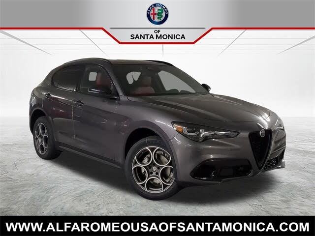2025 Alfa Romeo Stelvio AWD