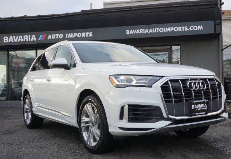 2022 Audi Q7 quattro Premium Plus 55 TFSI