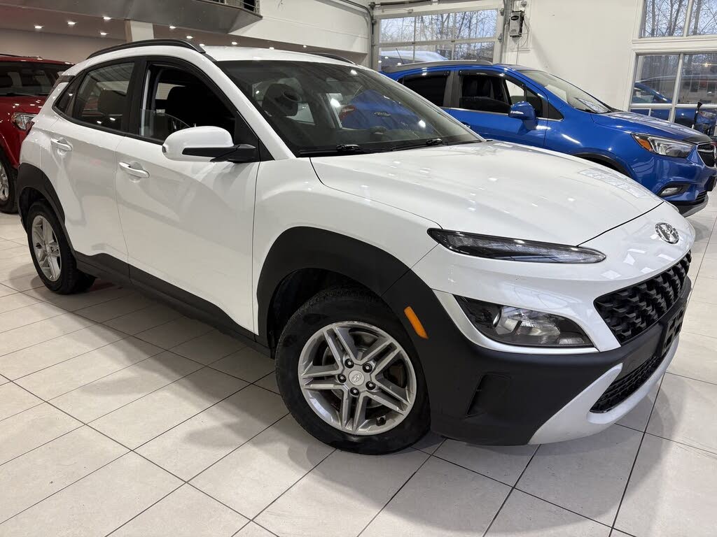 2022 Hyundai Kona Essential AWD