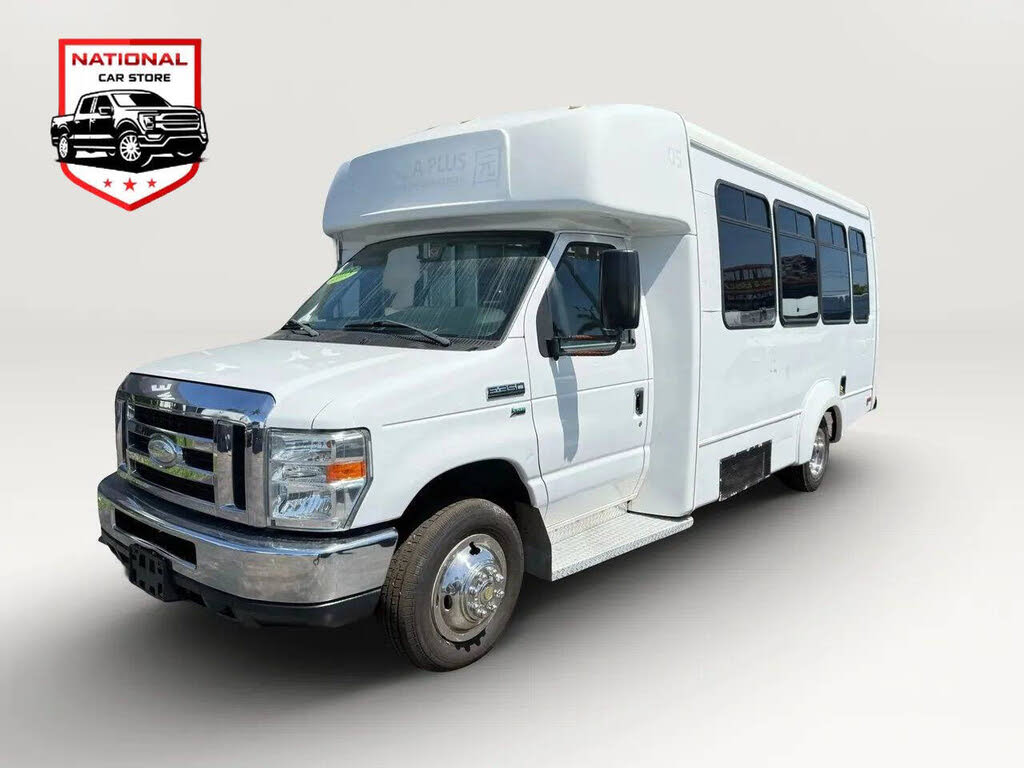 2015 Ford E-Series Chassis E-350 Super Duty 158 DRW Cutaway RWD