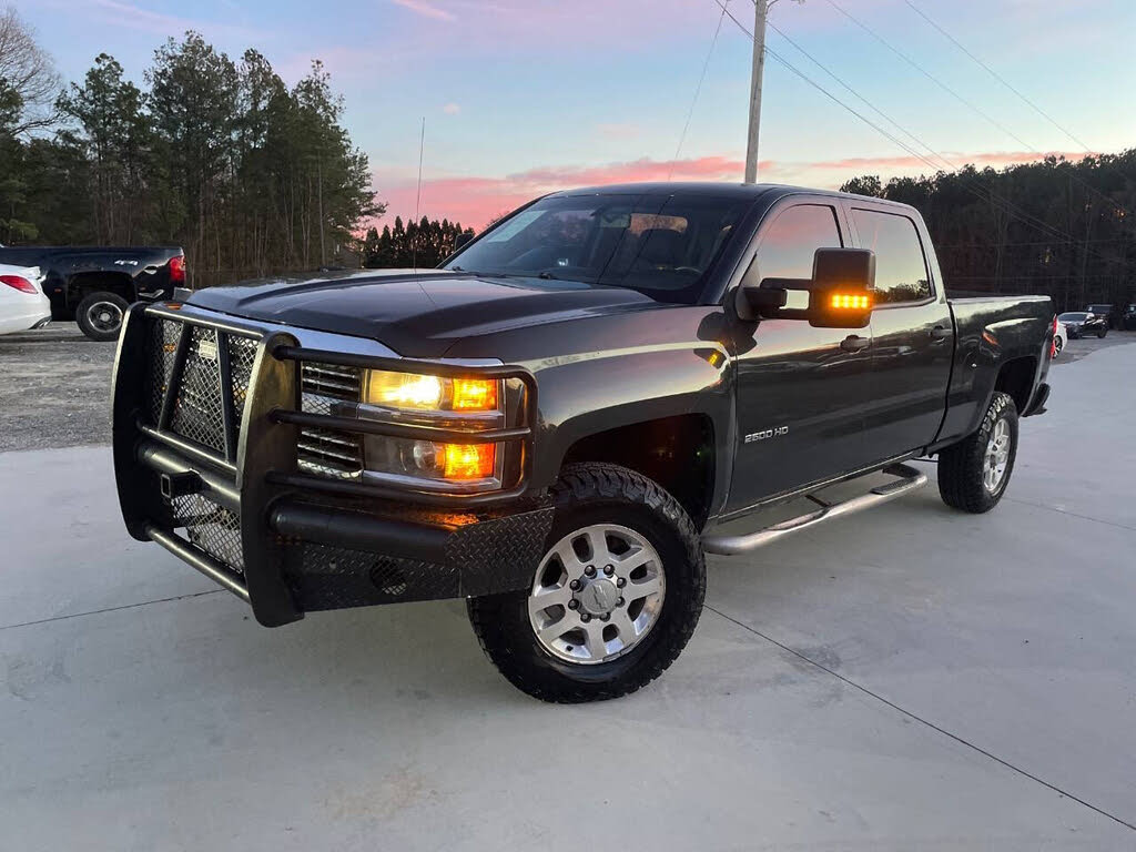 2018 Chevrolet Silverado 2500HD LT Crew Cab 4WD