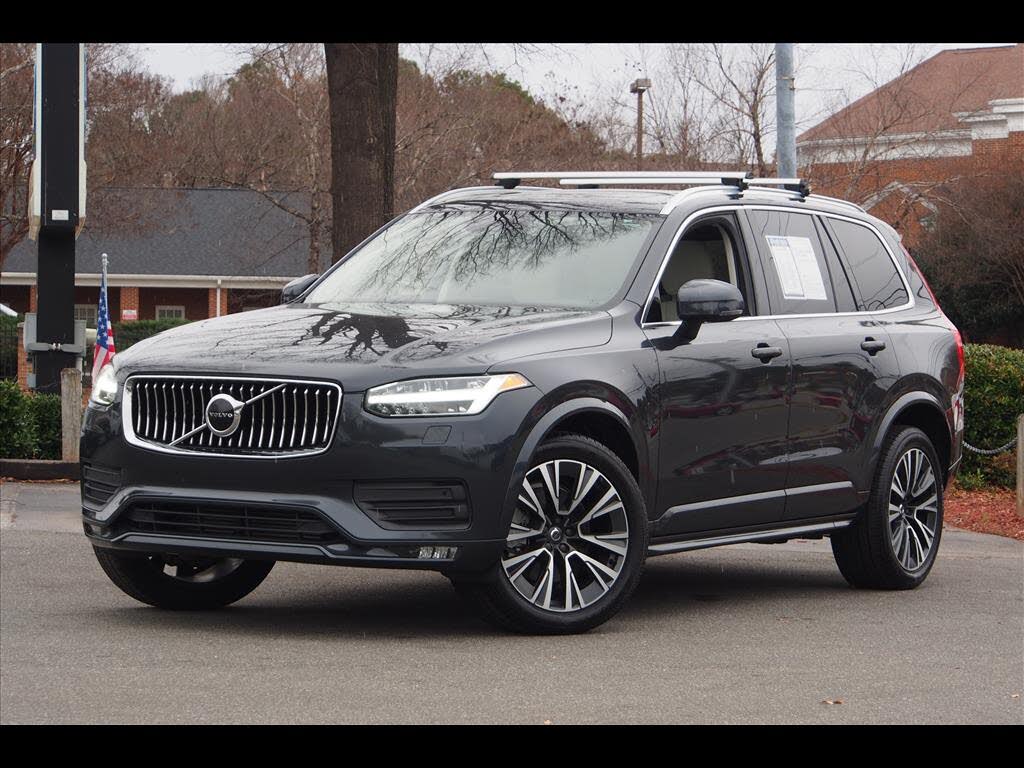 2021 Volvo XC90 T5 Momentum FWD