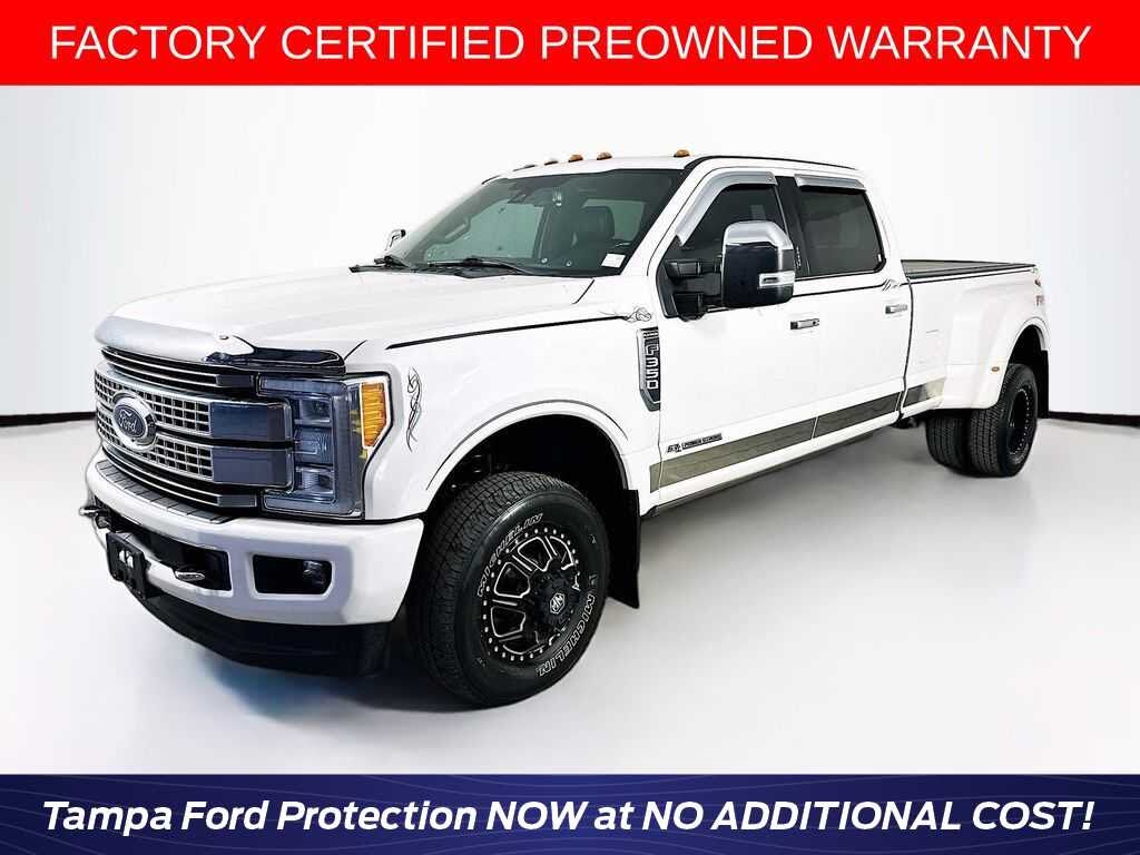 2018 Ford F-350 Super Duty Platinum Crew Cab LB DRW 4WD