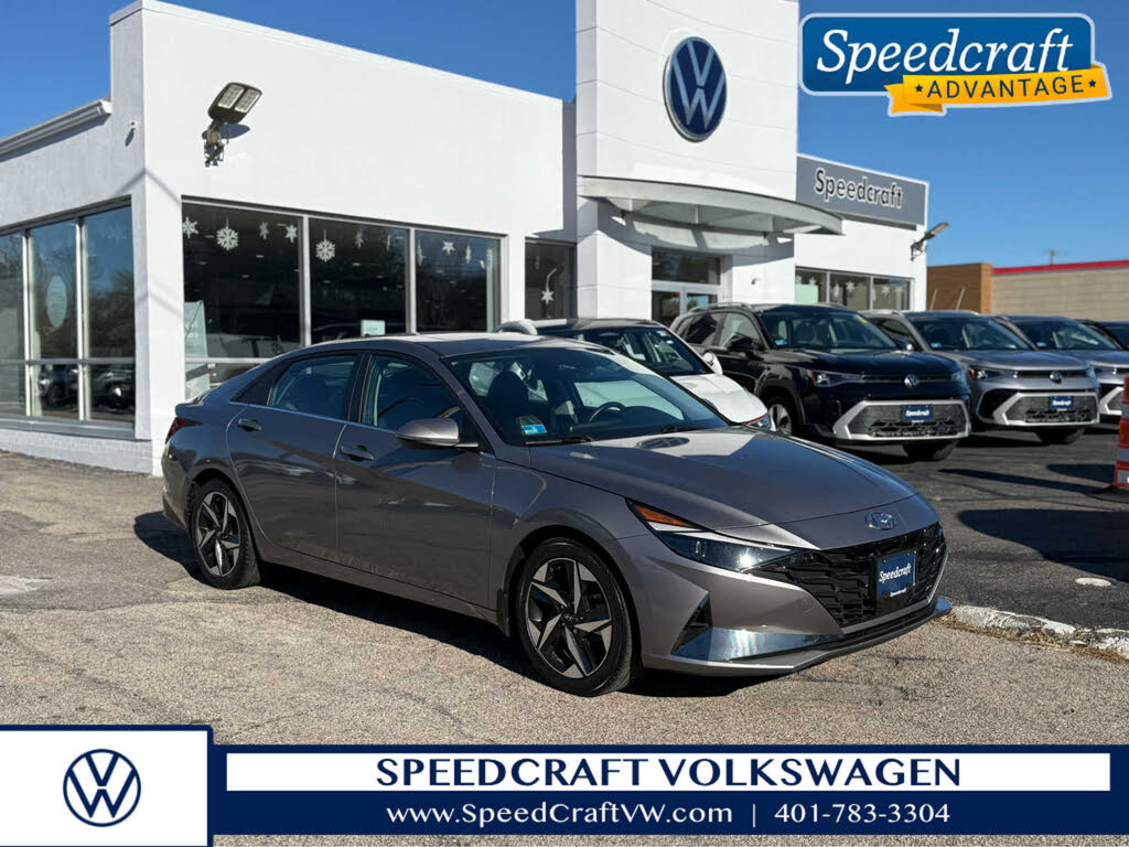 2023 Hyundai Elantra Limited FWD