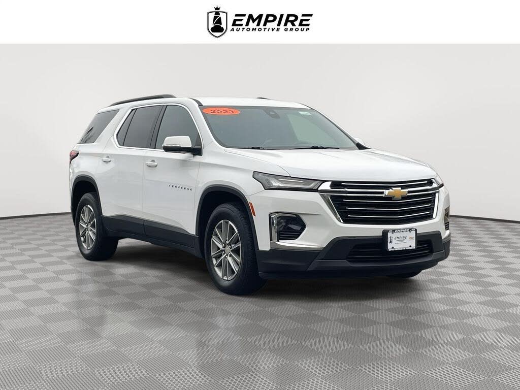 2023 Chevrolet Traverse LT Cloth AWD