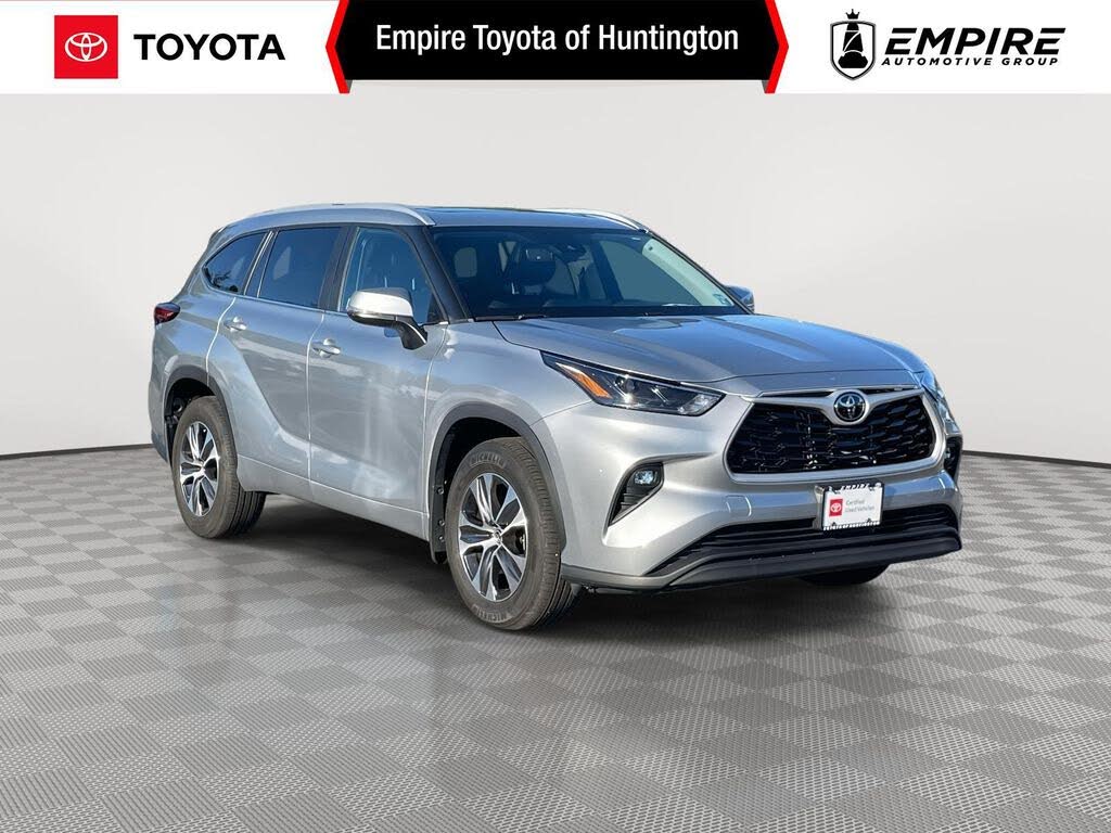 2023 Toyota Highlander XLE AWD