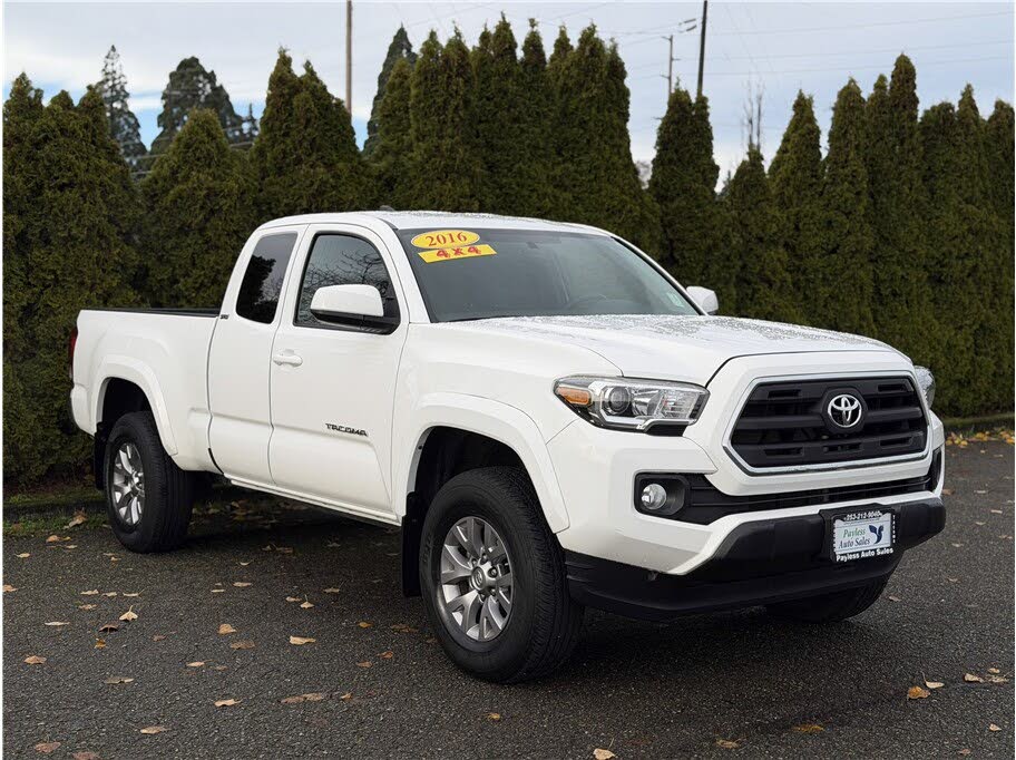 2016 Toyota Tacoma Access Cab I4 SR5 4WD