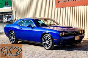Dodge Challenger GT AWD