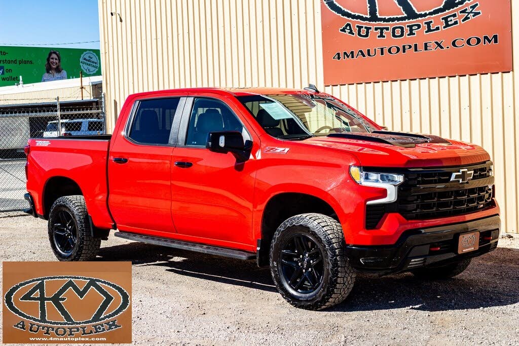 2022 Chevrolet Silverado 1500 LT Trail Boss Crew Cab 4WD