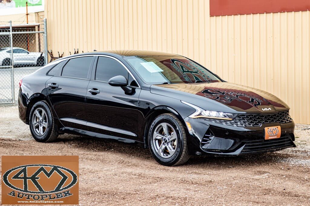 2022 Kia K5 LXS FWD
