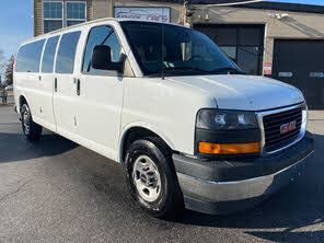 GMC Savana LT 3500 Extended RWD