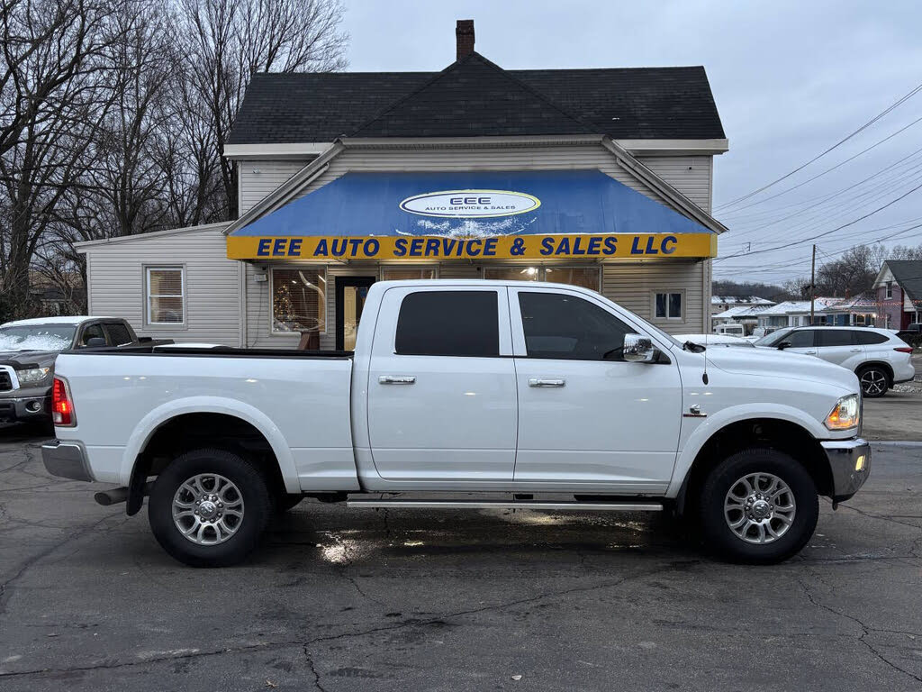 2016 RAM 2500 Laramie Crew Cab 4WD
