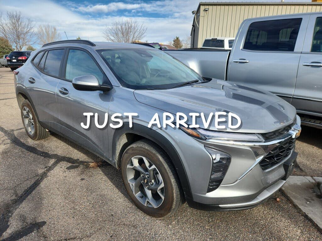 2025 Chevrolet Trax LT FWD