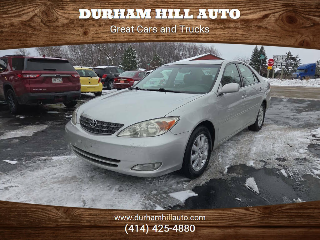 2004 Toyota Camry XLE FWD
